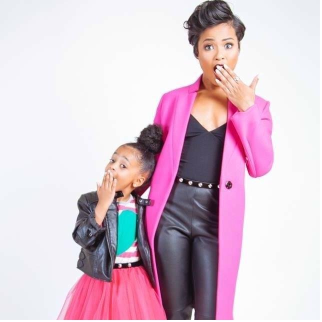 Young Heaven with mother — early beginnings